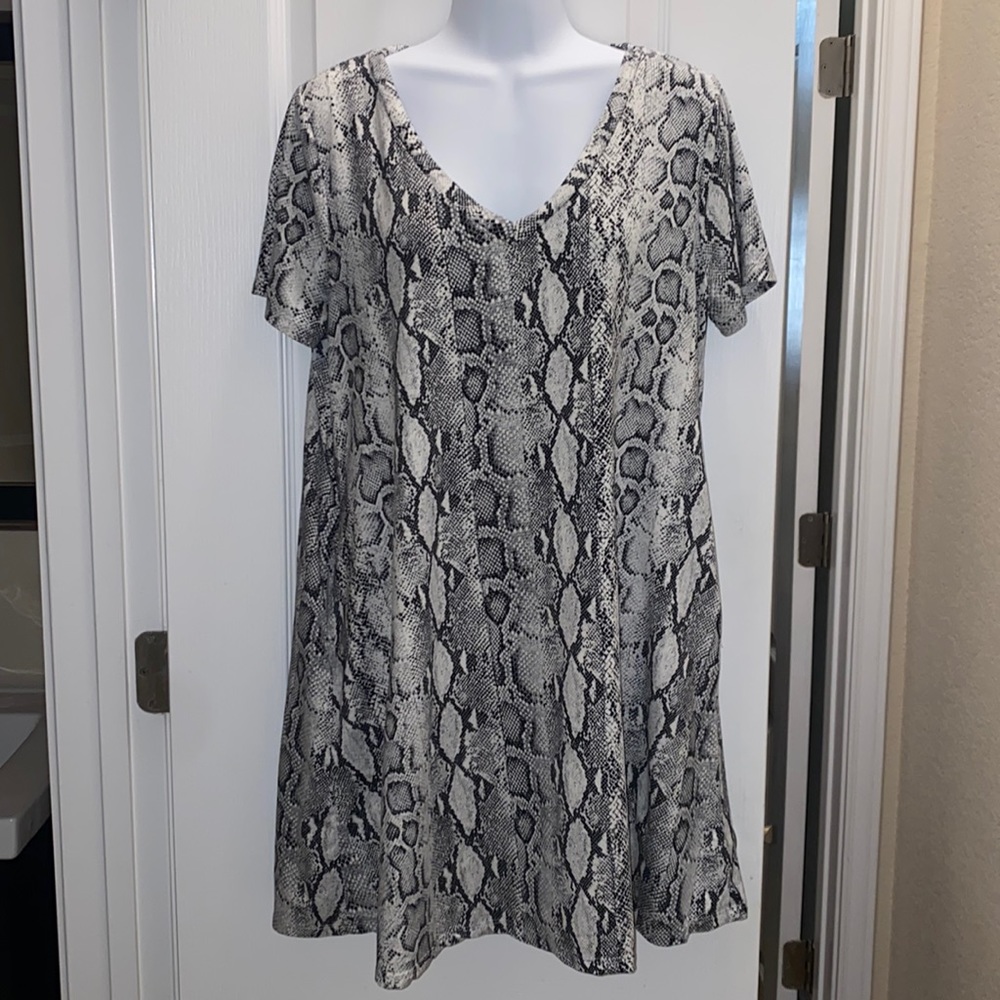 Shift dress